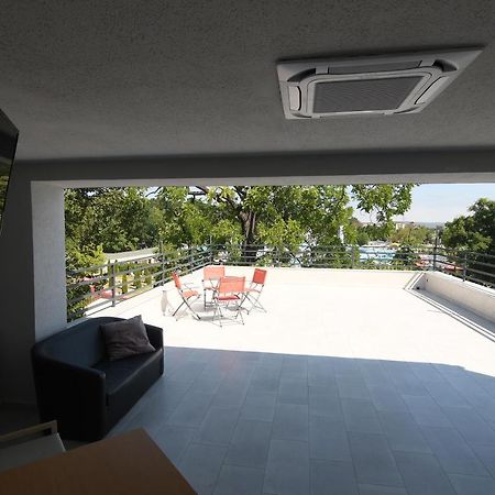 Octogon Hotel Baile Felix Exterior photo